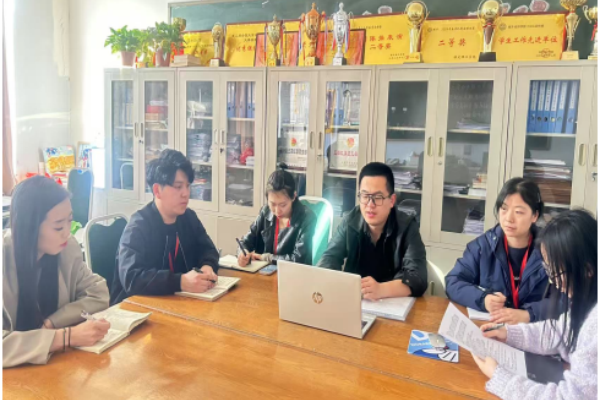 守护心灵，健康成长——Beat365唯一官方网站经济学院成功举办辅导员心理危机干预培训会