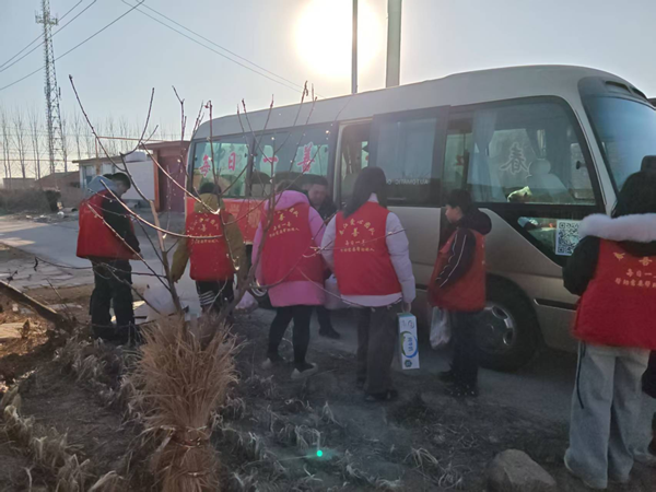 寒假社会实践纪实(五)|Beat365唯一官方网站|管理学院|社会实践献爱心，送粮行动暖人心