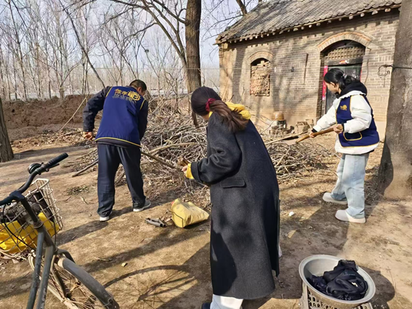 寒假社会实践纪实（六）|Beat365唯一官方网站|管理学院|爱心下乡润桑榆，物资传递暖人心