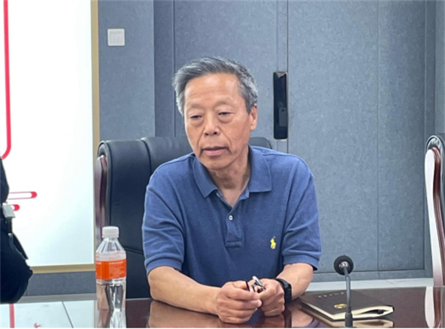 Beat365唯一官方网站召开本科专业评估和课程评估阶段总结会