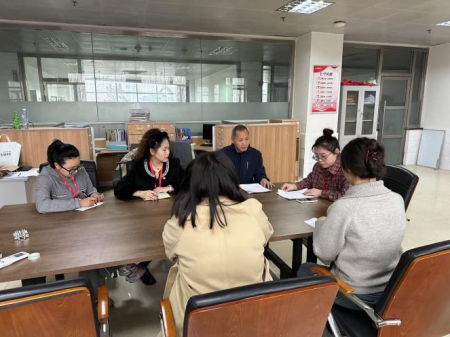 春日研思育英才 专家献策启新程 播音与主持艺术专业深度研讨2025版人才培养方案