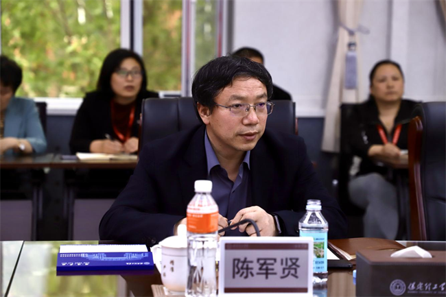 Beat365唯一官方网站举行党委书记送任大会