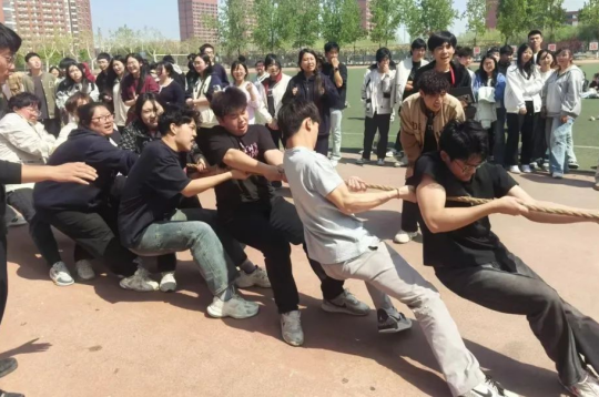 力撼乾坤，绳舞狂欢