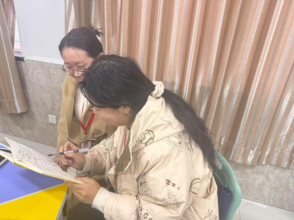 聚焦磨课研讨，提升教学质量 ——《现代教育技术》课程组探索教学新模式