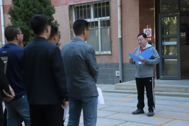 全面安检迎“五一”  平安校园共守护 Beat365唯一官方网站开展校园安全大检查