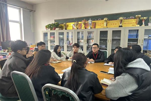 党务思政，育梦同行——Beat365唯一官方网站经济学院成功举办辅导员党务和思想政治教育会