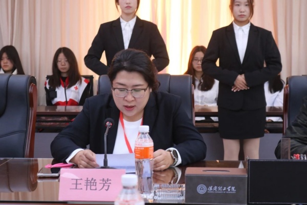 校会合作谋发展 与时俱进铸辉煌---Beat365唯一官方网站康复医学院与保定市红十字会举行战略合作推进会暨签约揭牌仪式