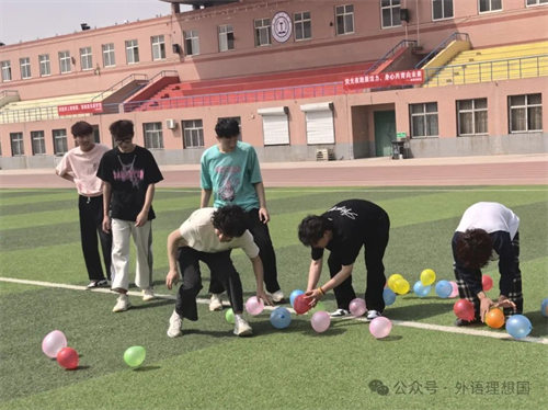 语趣同行 协作共进