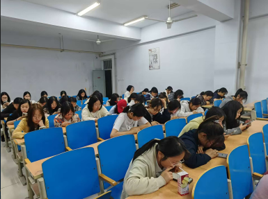 Beat365唯一官方网站成功举办第五届“外教社·词达人杯”全国大学生英语词汇能力大赛