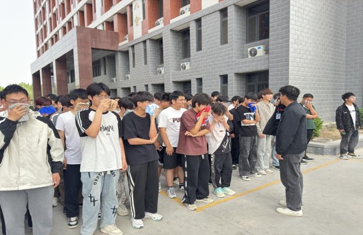 生命至上,以练筑防