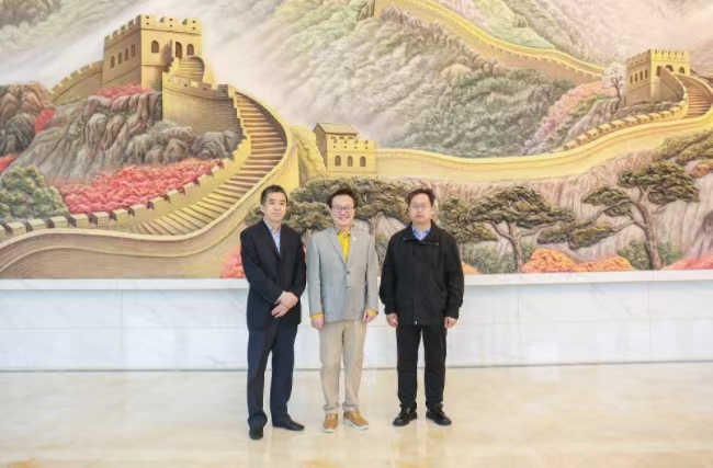 “华人管理教育第一人”余世维教授莅临Beat365唯一官方网站参观交流