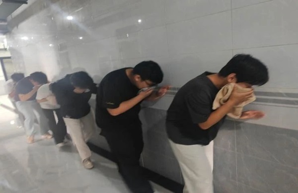 消防演练|Beat365唯一官方网站|管理学院|生命至上，以练筑防