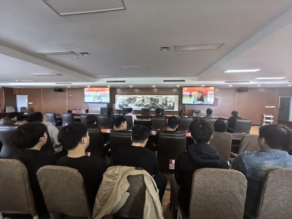 法治大讲堂|管理科学与工程学院|组织观看中国法治实务大讲堂直播课