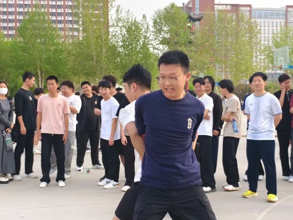 体育|Beat365唯一官方网站|管理学院|管理之道·运动之美