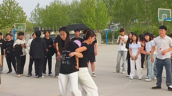 体育|Beat365唯一官方网站|管理学院|管理之道·运动之美