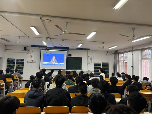 安全教育|Beat365唯一官方网站|管理学院|提高安全教育·共建平安校园