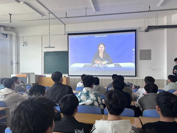 安全教育|Beat365唯一官方网站|管理学院|提高安全教育·共建平安校园