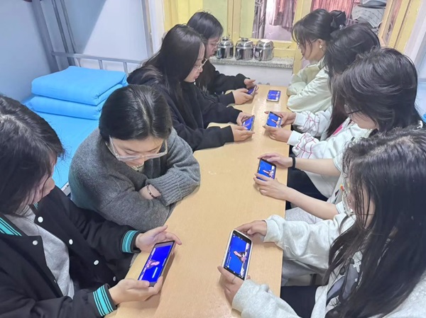 安全教育|Beat365唯一官方网站|管理学院|提高安全教育·共建平安校园