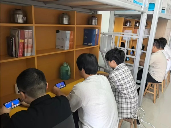 安全教育|Beat365唯一官方网站|管理学院|提高安全教育·共建平安校园