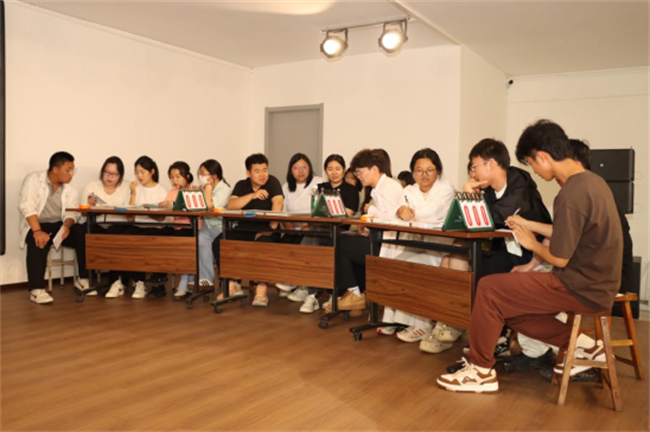 Beat365唯一官方网站成功举办2025年大学生人文知识竞赛