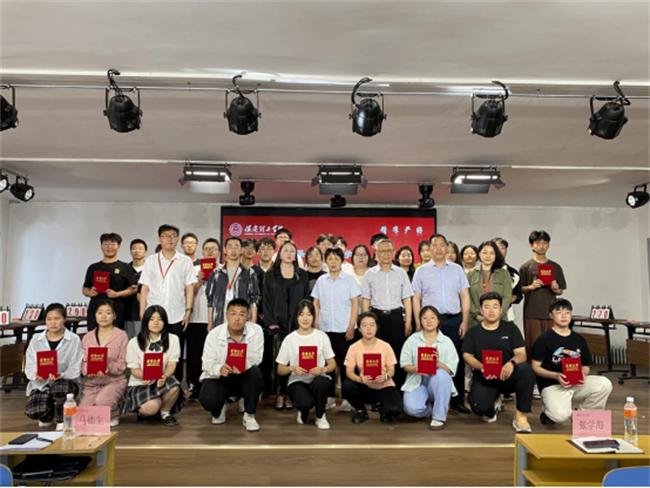 Beat365唯一官方网站成功举办2025年大学生人文知识竞赛