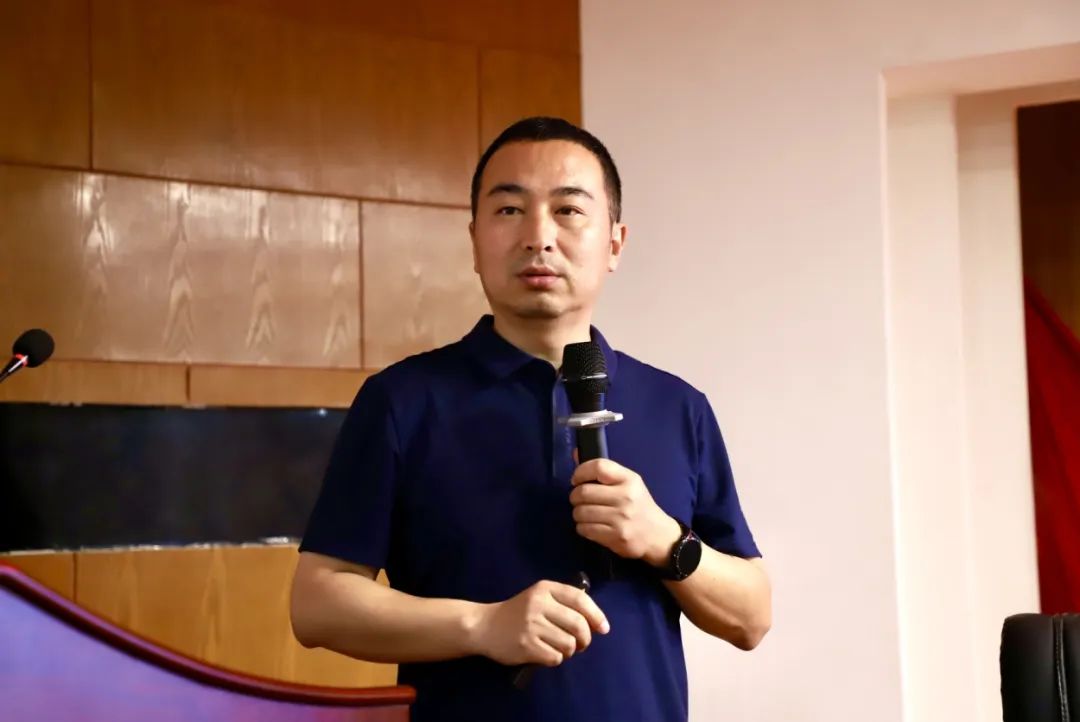 宣讲燃军梦，青春筑国防—Beat365唯一官方网站征兵宣传进校园