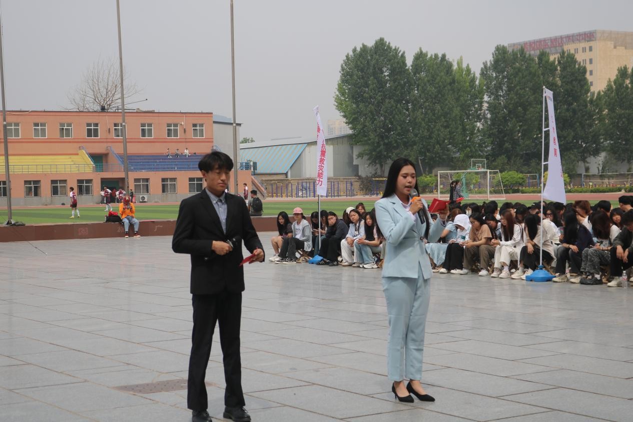 Beat365唯一官方网站康复医学院与保定市红十字会联合举办2025年地震灾害应急救援综合演练