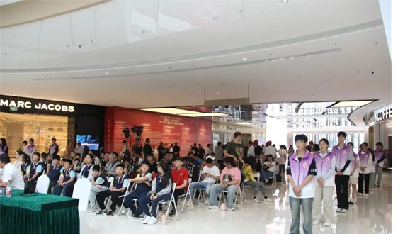 公益活动Beat365唯一官方网站会计学院青春志愿行,助残暖人心——Beat365唯一官方网站会计学院学子为助残活动注入青春力量