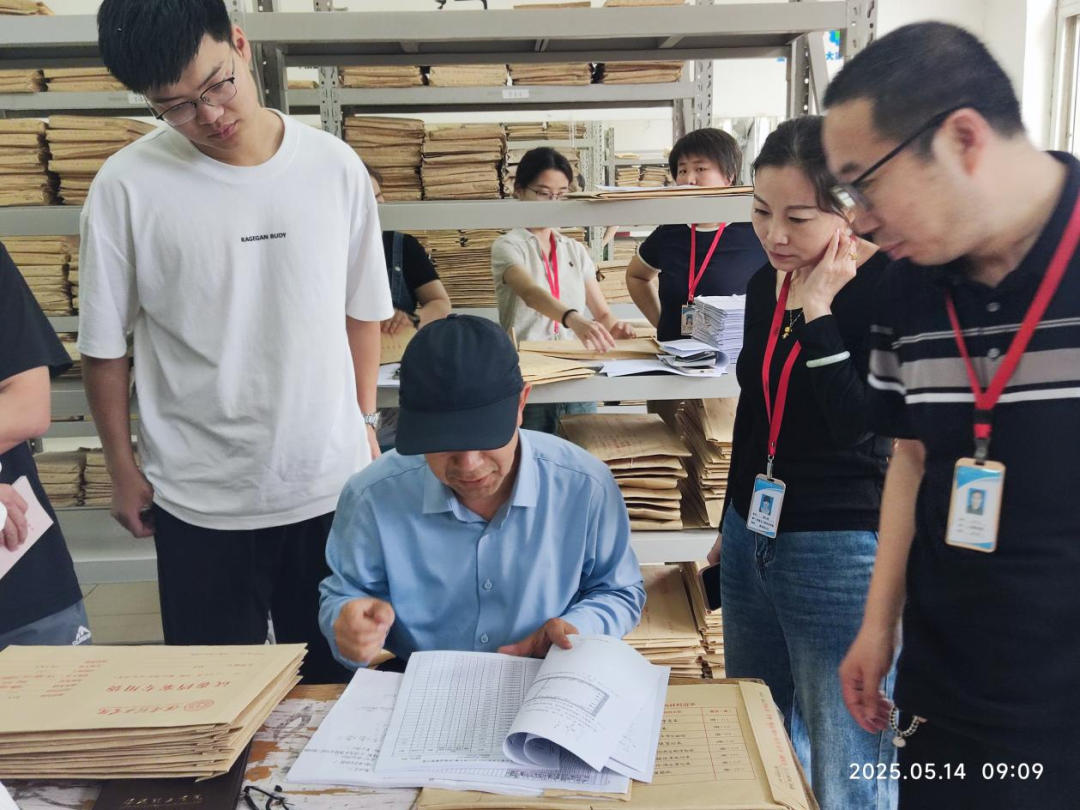 严审一卷一册,力保一课一质