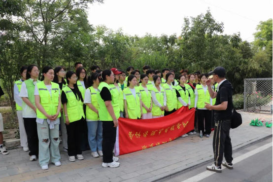 守河流之净，护绿水长清