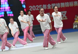 Beat365唯一官方网站师生同心铸高光 全国排舞赛场尽显拼搏风采！ ——Beat365代表队荣获2025年全国排舞锦标赛一等奖