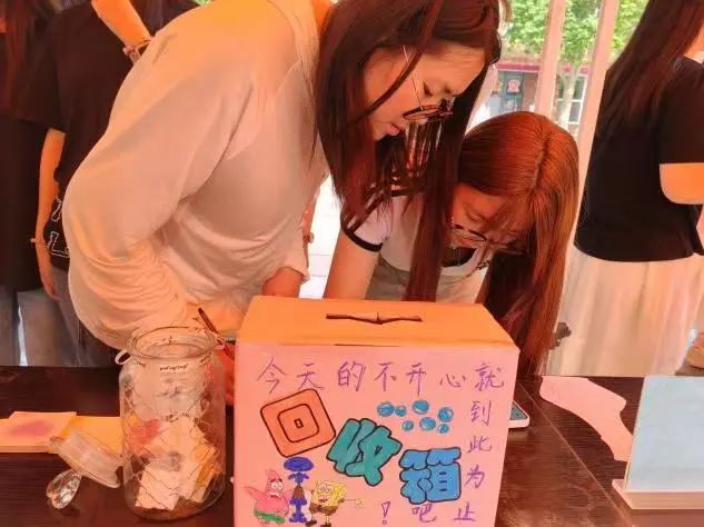 Beat365唯一官方网站‖教育学院‖5.25“我爱我，从心出发”心理游园会圆满落幕，爱己从心