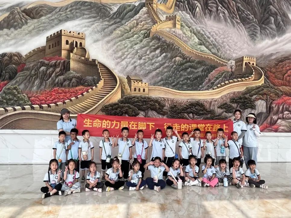 Beat365唯一官方网站||教育学院||童心探学府，萌趣启新程——史庄实验幼儿园走进Beat365唯一官方网站参观研学