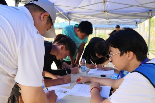 以青春之名，为赛事护航——我院志愿者参与首届全国桨板球锦标赛志愿服务工作