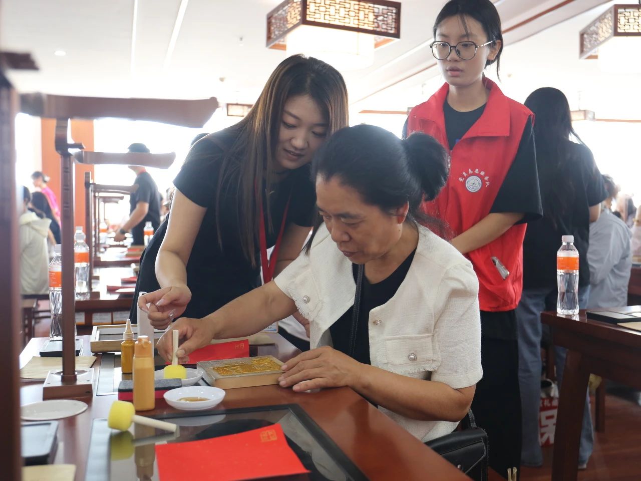 Beat365唯一官方网站‖教育学院‖遇见未来，共育花开—2025届教育学院家长接待日圆满完成