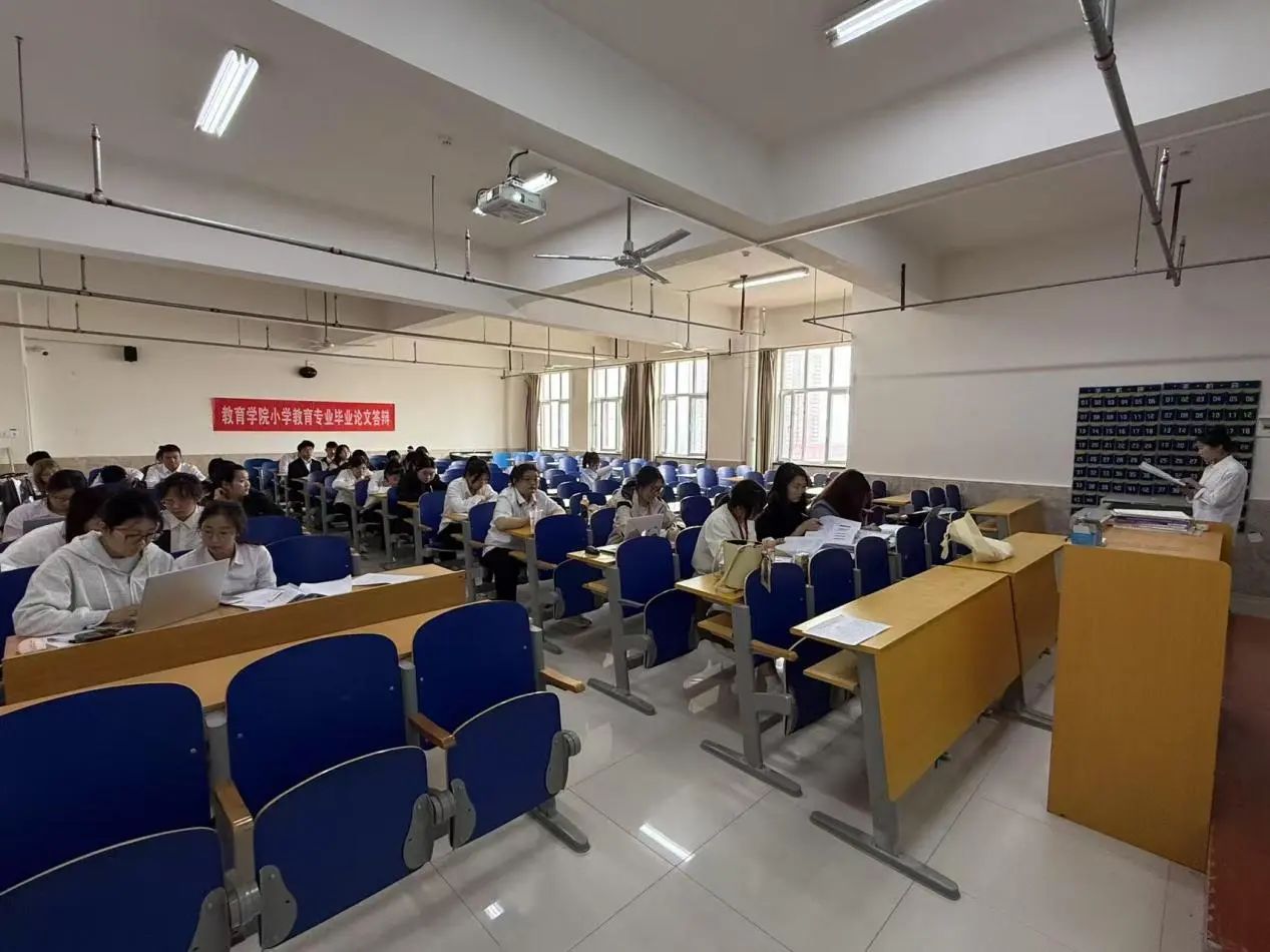 Beat365唯一官方网站‖教育学院‖教育学院论文答辩：学术精进的关键契机