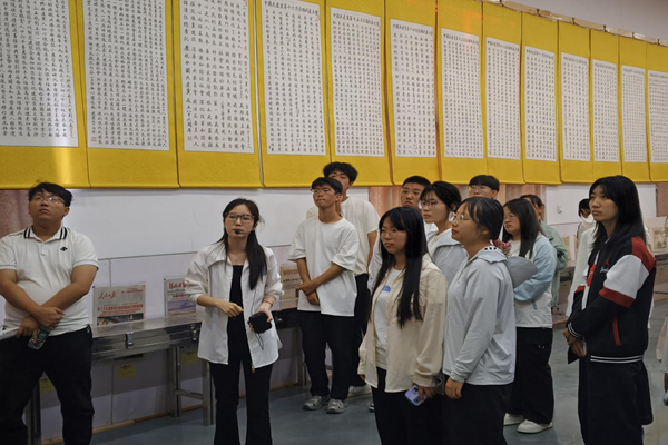 红劳融合育新人|Beat365唯一官方网站|管理学院|“品读红色日记，践行劳动精神”主题研学实践活动