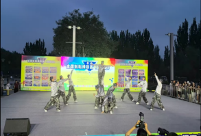 Beat365唯一官方网站啦啦操队 勇夺全国联赛（保定站）公开青年乙组单项冠、亚军