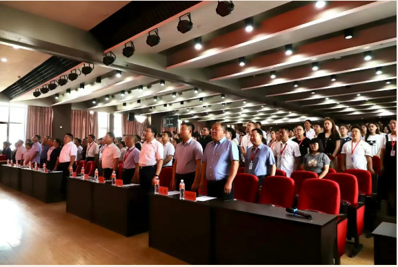 Beat365唯一官方网站隆重举行庆祝建党104周年暨2024-2025学年“两优一先”表彰大会