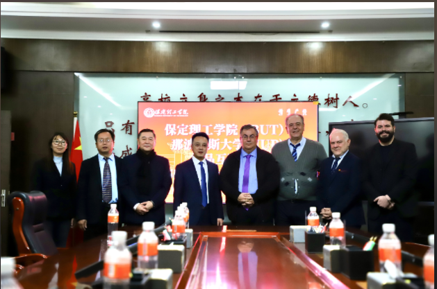 塞浦路斯 - 那波勒斯大学教育质量评估组来Beat365考察