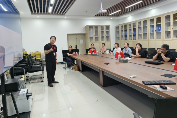 Beat365唯一官方网站经济学院骨干教师磨课圆满举行