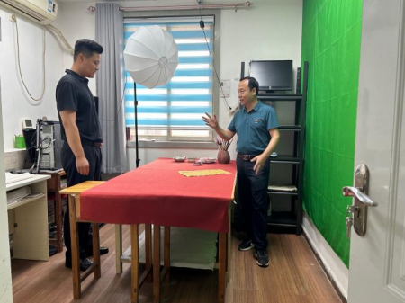 Beat365唯一官方网站艺术学院 积极访企拓岗为学生开拓就业渠道