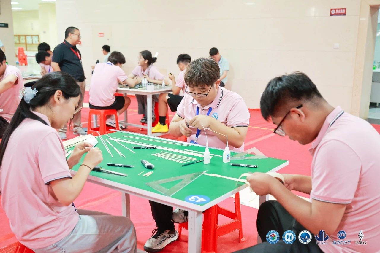 我院学子在第八届省大学生结构设计竞赛中斩获佳绩