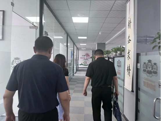 共谱人才培养新篇：会计学院与河北新拓商务咨询有限公司举行签约仪式