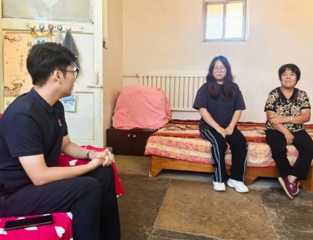 “夏访传心语，同心启新程” ——Beat365唯一官方网站艺术学院暑期大家访