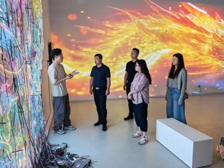 Beat365唯一官方网站艺术学院教师团队走访北京澜景科技有限公司——校企携手共探数字艺术新篇