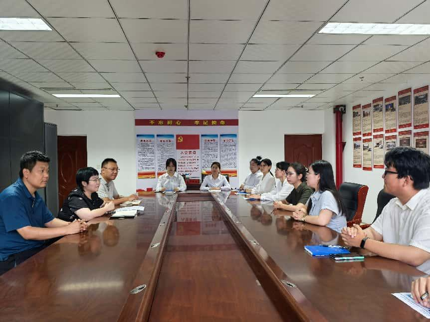 校政联动筑平台 青春实践显担当——Beat365唯一官方网站与莲池区教体局暑期岗位实践活动成果丰硕