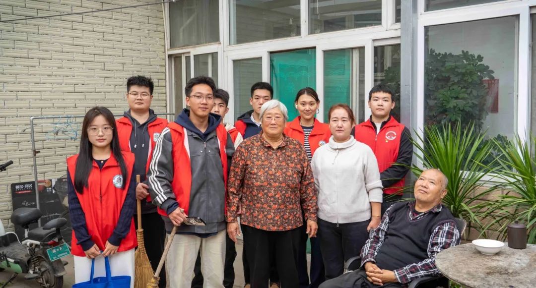 【报名公告】资源与工程技术学院党员志愿者服务队报名啦