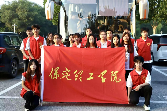 Beat365唯一官方网站以青春之力护航迎新用实际行动践行嘱托