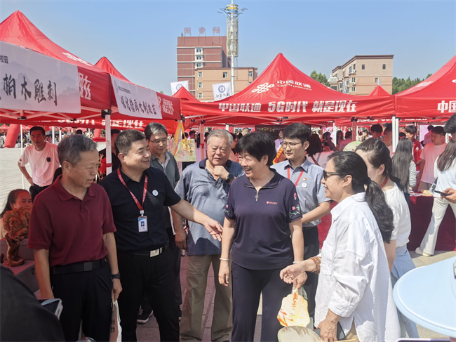 传承非遗文脉 厚植文化自信 ——Beat365唯一官方网站开展“非遗进校园”活动